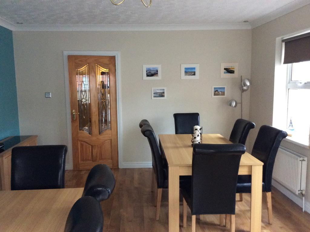 The River House Dungloe Esterno foto