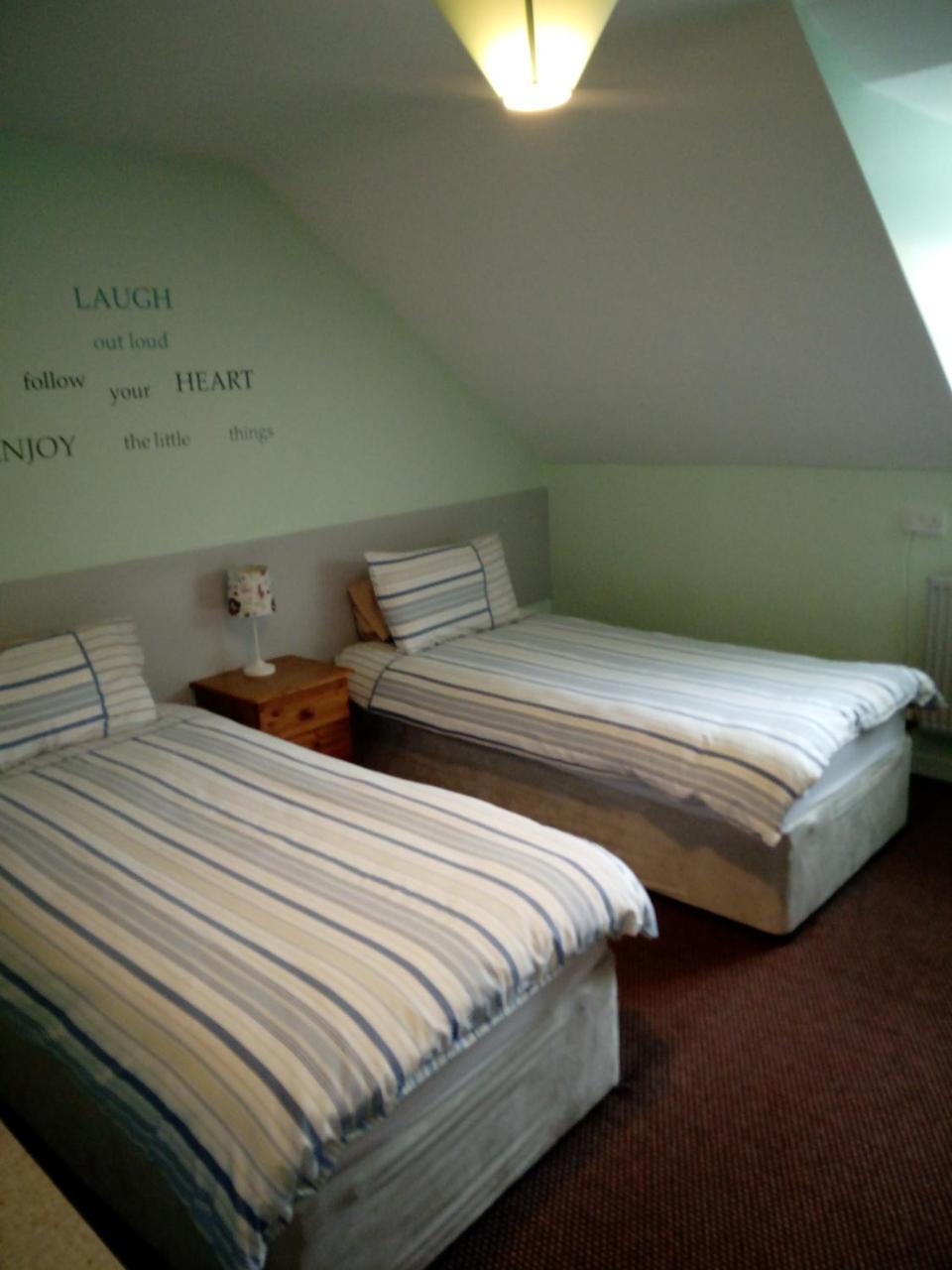 The River House Dungloe Esterno foto
