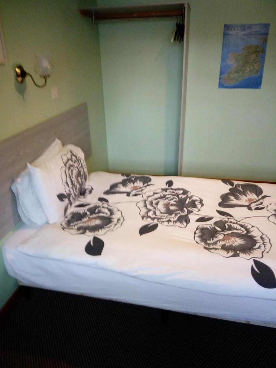 The River House Dungloe Esterno foto